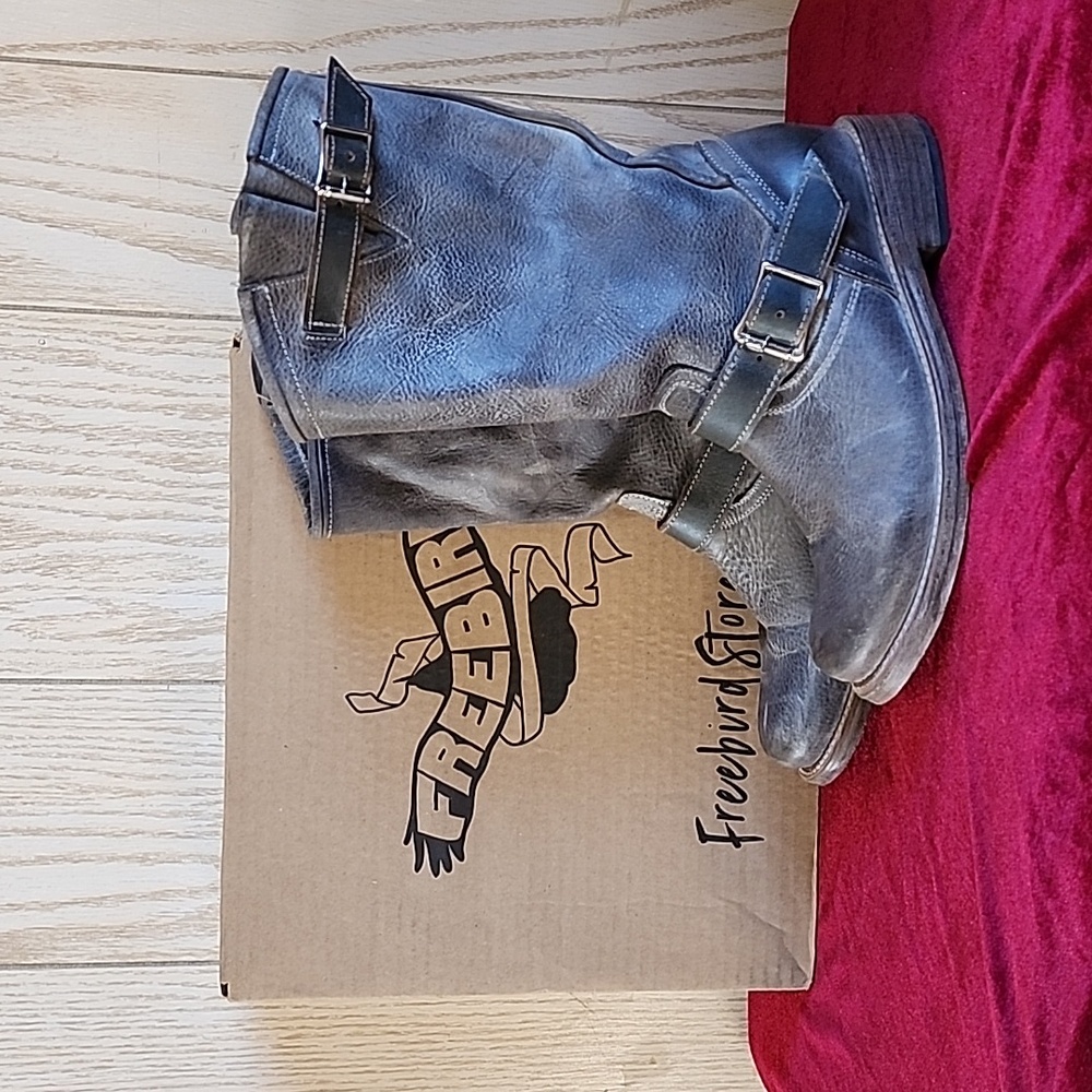 Freebird Crosby boot size 10 grey
